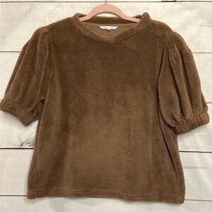 EUC Size XL Culture Code Top